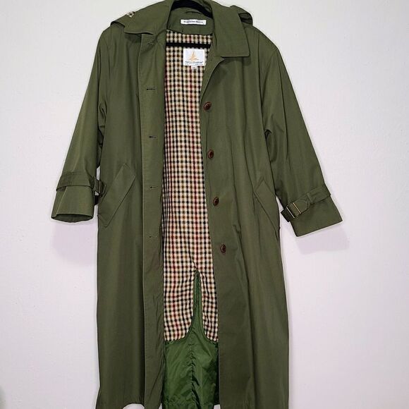 Misty Harbor Jackets & Blazers - Vintage‎ Misty Harbor Hooded Trench Coat 💛